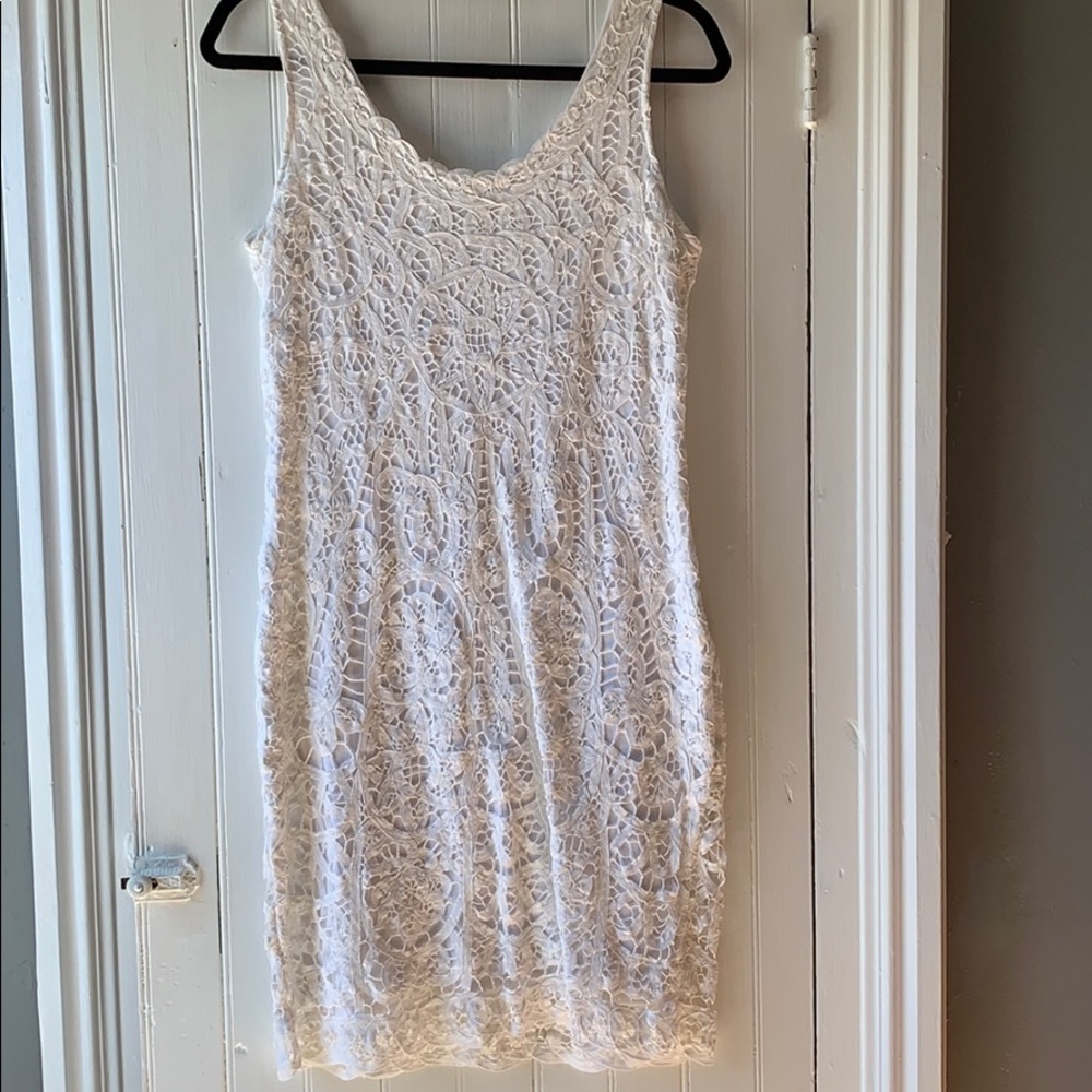 BR Lace Dress